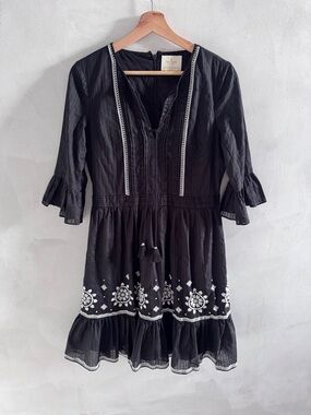 kate spade - Black Dress with White Embroidered Design - Size 8